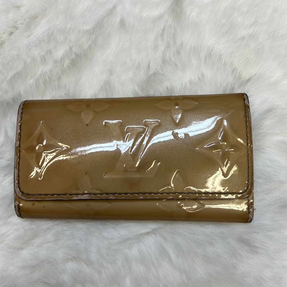 Louis Vuitton key case